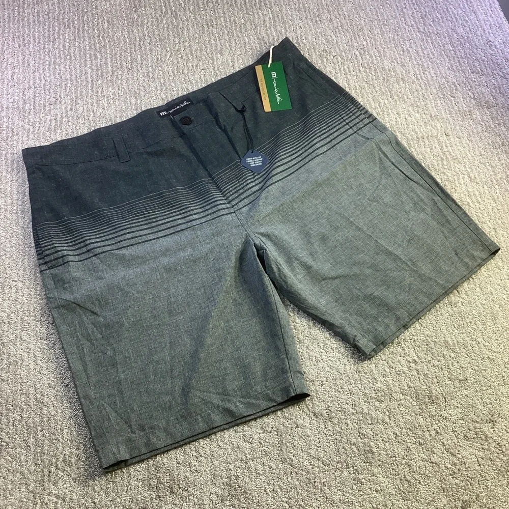 Travis Mathew Playa Del Carmen Hybrid‎ Golf Shorts Mens Grey Stripe Size 42 NWT